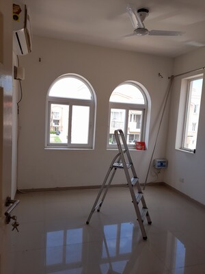 Room in 3 BHK Apartment at Emaar MGF Emerald Hills, Sector 65 – for Sale