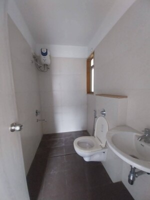 Bathroom in 1.5 BHK Apartment at Lodha Casa Rio, Dombivli East – for Sale