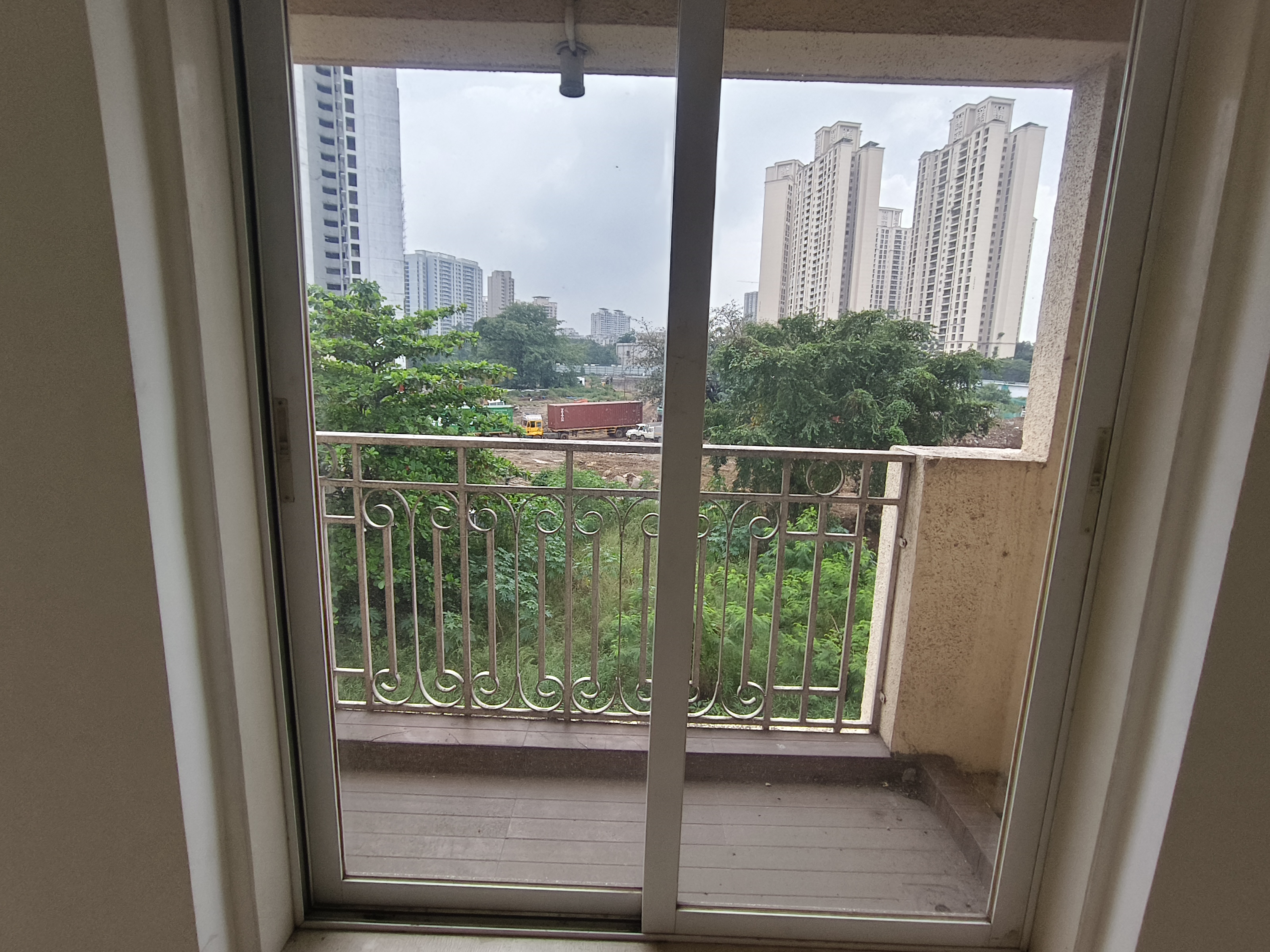 1 BHK Apartment For Rent in Shree Tirupati STG Signature Residency