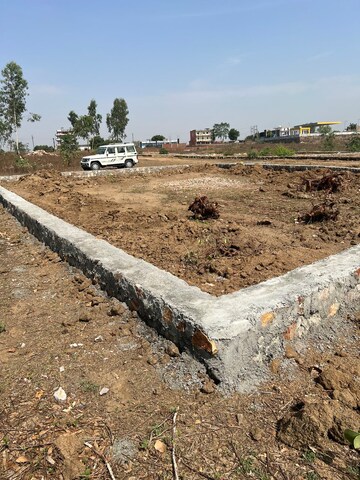  Plot For Sale in Jewar