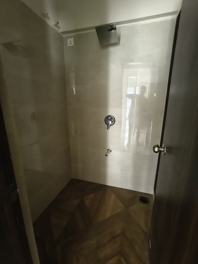 Bathroom, shree-tirupati-stg-signature-residency 1 Bedroom 680 Sq.Ft. Apartment In Patlipada Thane 9368356