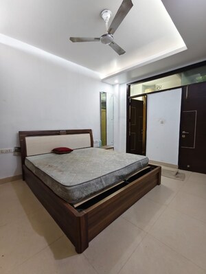 Bedroom in 4 BHK Villa at Sushant Lok 2, Sector 57 – for Rent