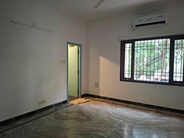 Room in 3 BHK Apartment at Aditya Hill Top, Banjara Hills – for Rent