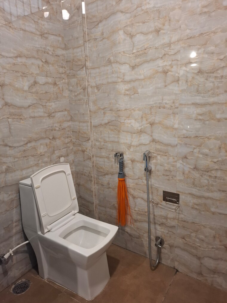 Bathroom, aditya-hill-top 3 Bedroom 2500 Sq.Ft. Apartment In Banjara Hills Hyderabad 9368446