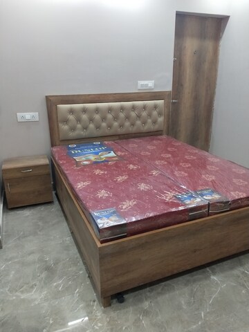 1 RK Apartment For Rent in Dhoot Time Residency, Sector 63