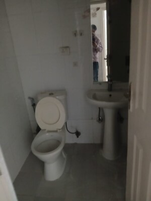 Bathroom in 3 BHK Apartment at Amrapali Heartbeat City, Sector 107 – for Sale