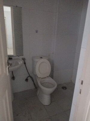 Bathroom in 3 BHK Apartment at Amrapali Heartbeat City, Sector 107 – for Sale