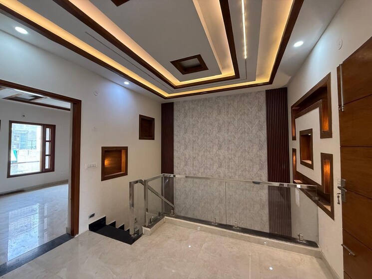 undefined, sunny enclave 4 Bedroom 200 Sq.Yd. Independent House In Sunny Enclave Mohali 9368443