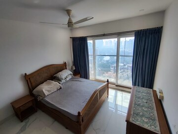 Bedroom in 3 BHK Apartment at RNA NG Eclat, Andheri West – for Rent