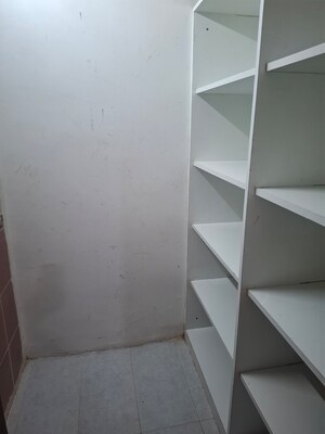 Furnished Amenities in 3 BHK Apartment at Film Nagar – for Rent