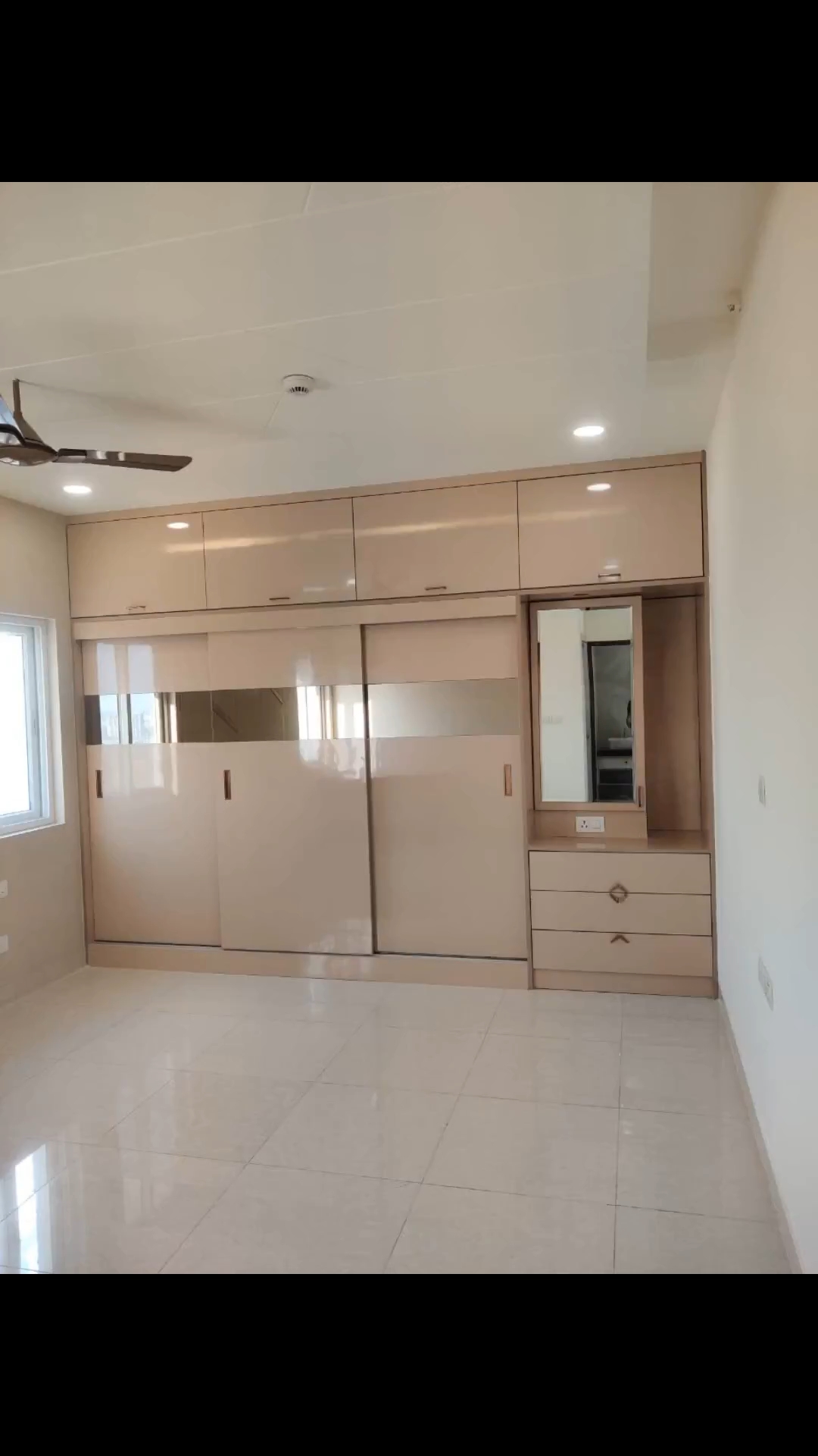 3 BHK + Pooja Room Apartment For Rent in Prestige High Fields