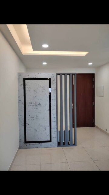 Room in 3 BHK Apartment at Prestige High Fields, Gachibowli – for Rent