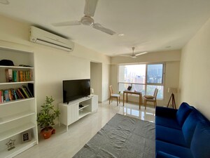 2 BHK Apartment For Rent in Supreme 19, Lokhandwala