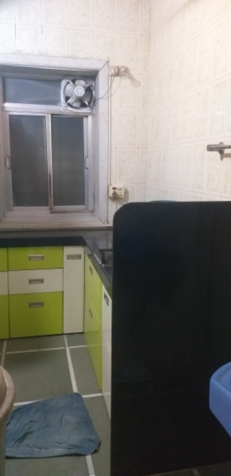 Kitchen, shreerang-chs 1 Bedroom 440 Sq.Ft. Apartment In Shrirang Society Thane 9368528