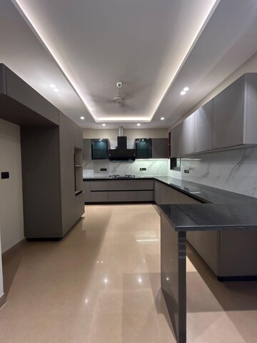 Kitchen in 4 BHK Apartment at M3M Latitude, Sector 65 – for Rent