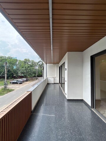 Balcony in 4 BHK Apartment at M3M Latitude, Sector 65 – for Rent