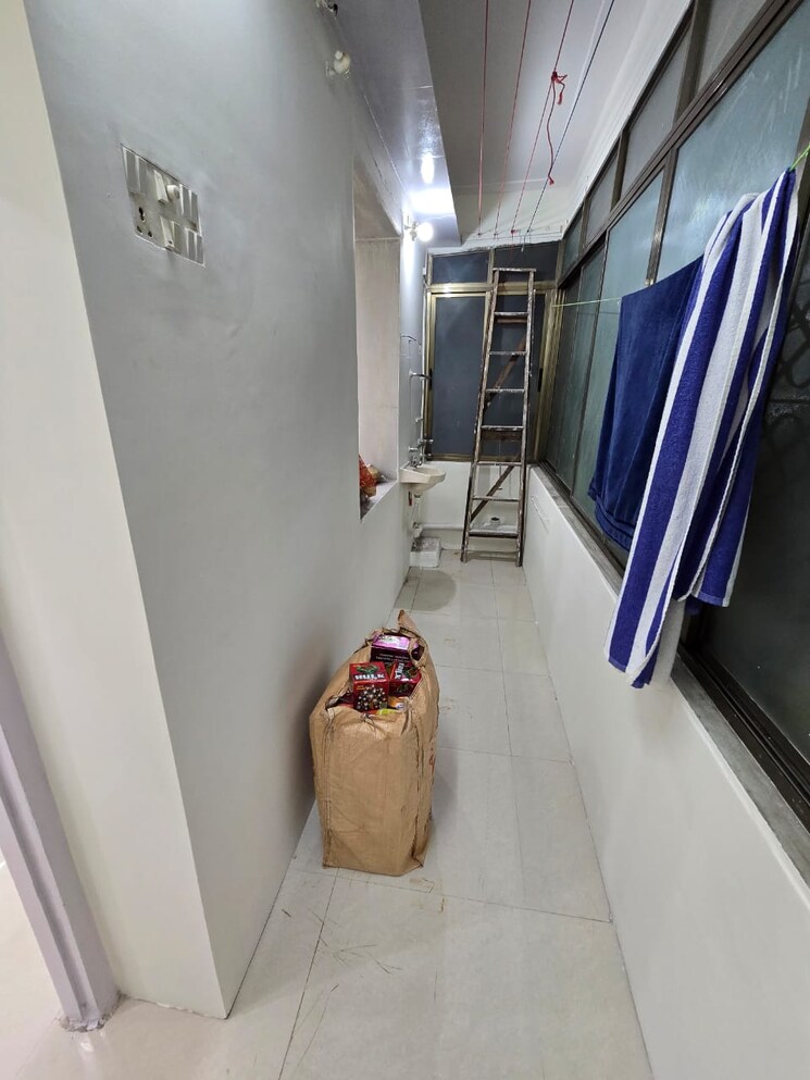 Balcony, mangesh-prasad-apartment 1 Bedroom 500 Sq.Ft. Apartment In Vile Parle East Mumbai 9368525