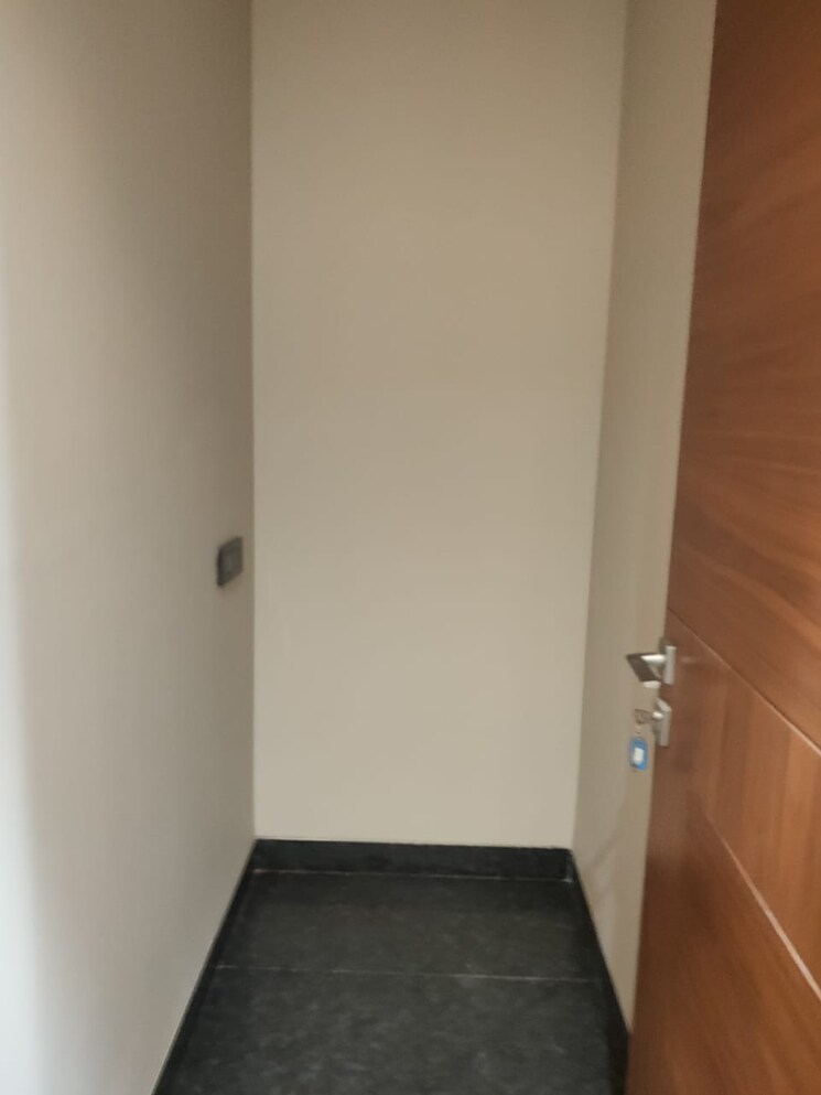 Room, s-27-luxury-homes 4 Bedroom 370 Sq.Yd. Builder Floor In Greater Kailash Delhi 9368539