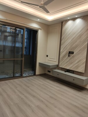 Room in 4 BHK Builder Floor at S 27 Luxury Homes, Greater Kailash – for Rent