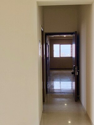 Room in 2 BHK Apartment at The Prestige City, Mulund West – for Rent