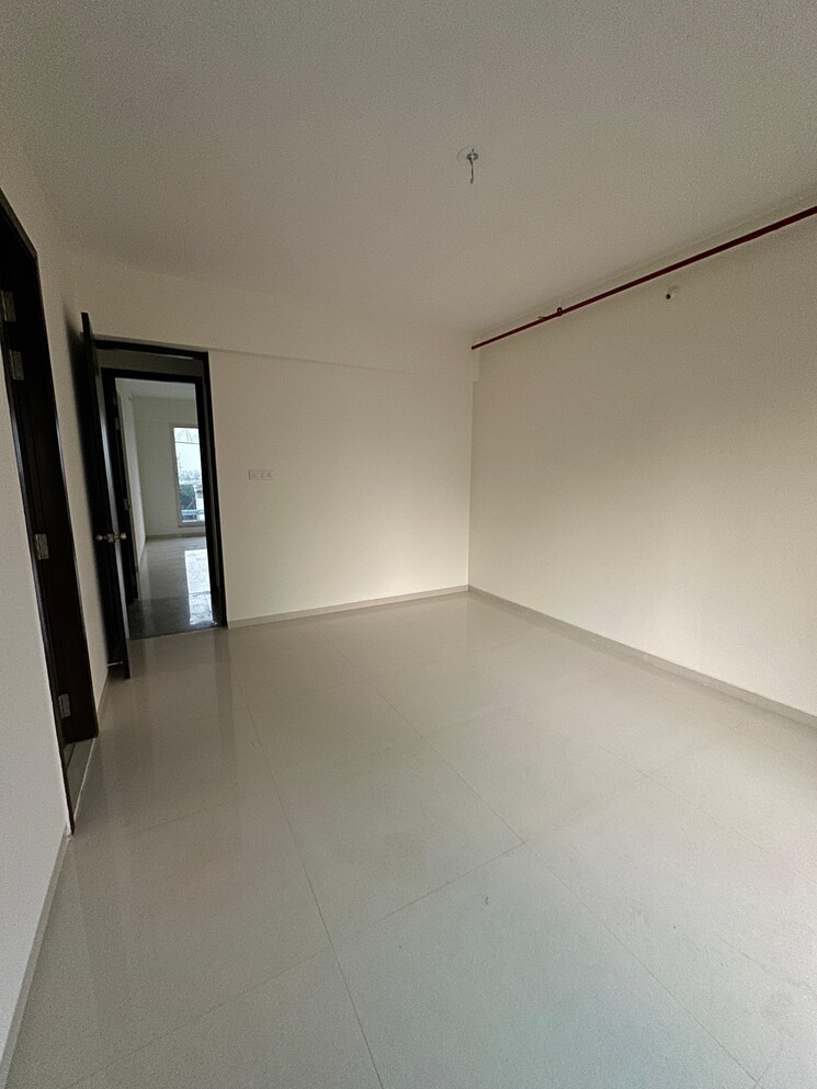 Room, raj-tattva 4 Bedroom 2000 Sq.Ft. Apartment In Kapur Bawdi Thane 9368552