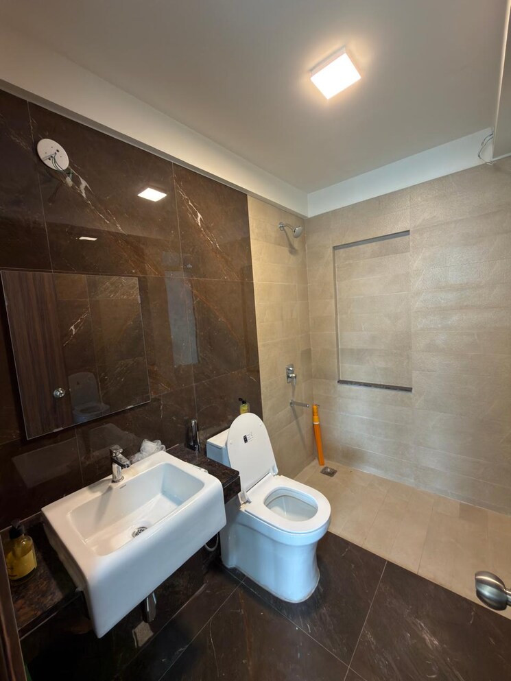 Team Area, embassy-one-thane 3 Bedroom 1090 Sq.Ft. Apartment In Panch Pakhadi Thane 9368554