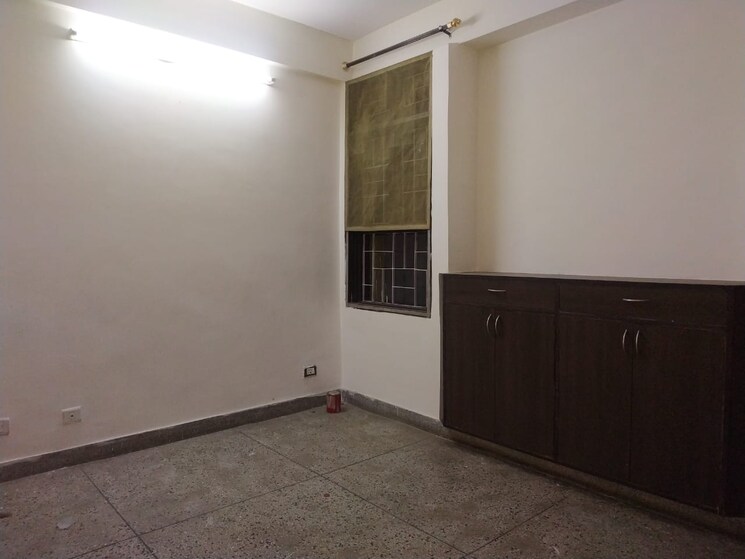 Room, jasola vihar 1 Bedroom 516 Sq.Ft. Apartment In Jasola Vihar Delhi 9368561