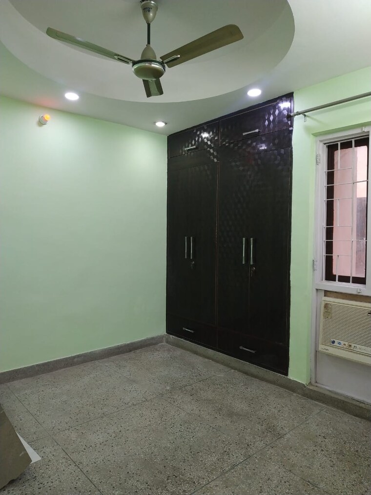 Room, jasola vihar 1 Bedroom 516 Sq.Ft. Apartment In Jasola Vihar Delhi 9368565