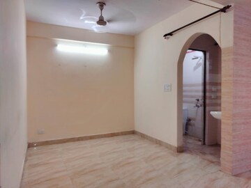 Room in 2 BHK Apartment at Molarband Extension – for Sale