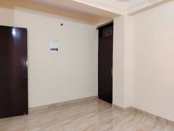 Room in 2 BHK Apartment at Molarband Extension – for Sale