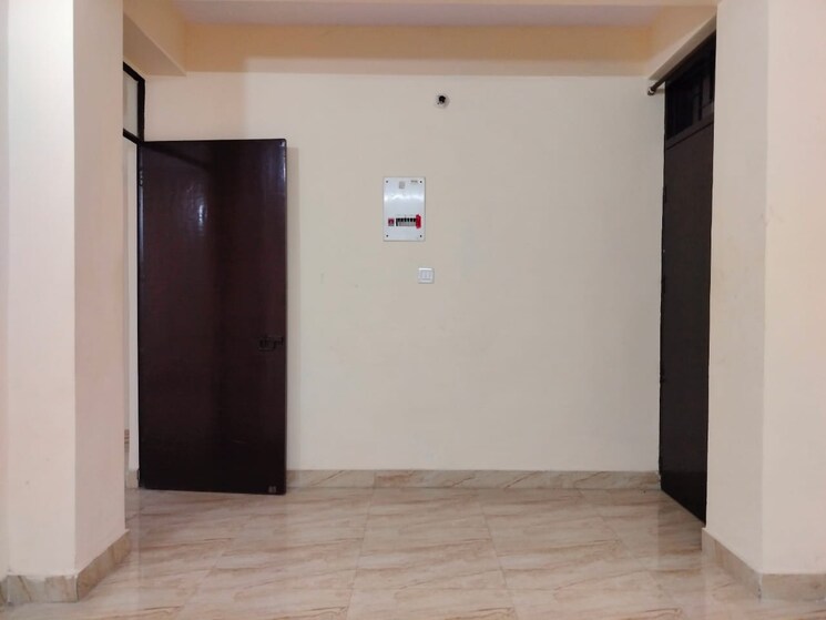 Room, molarband extension 2 Bedroom 650 Sq.Ft. Apartment In Molarband Extension Delhi 9368567