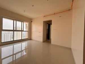Room in 1.5 BHK Apartment at Sheth Avante, Kanjurmarg West – for Rent