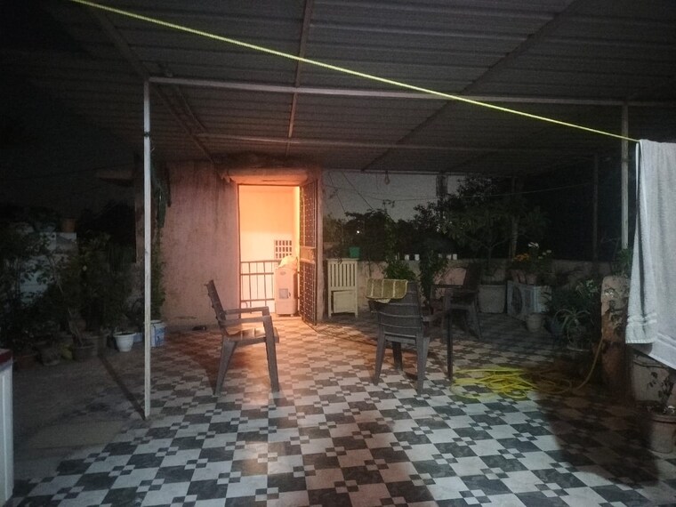  Parking, sarita-vihar-pocket-c-rwa 1 Bedroom 550 Sq.Ft. Apartment In Sarita Vihar Delhi 9368575