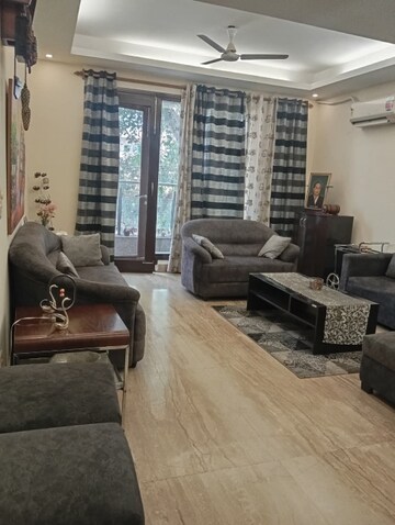 3 BHK Builder Floor For Rent in Chittaranjan Park