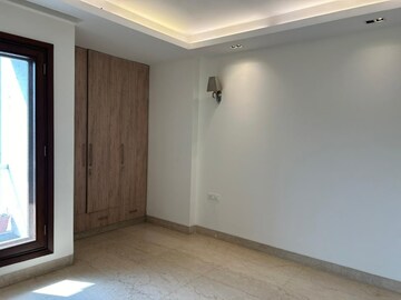 Master Bedroom in 3 BHK Builder Floor at Greater Kailash I – for Rent