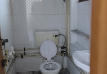 Bathroom in 1.5 BHK Independent House at Sector 22 – for Rent