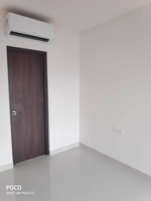 Bedroom in 1 BHK Apartment at Lodha Casa Viva, Majiwada – for Rent