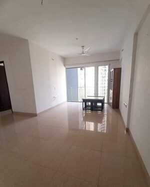 3 BHK Apartment For Rent in The Wadhwa Solitaire, Kolshet Road