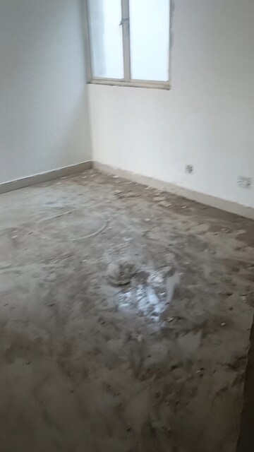 Room in 3 BHK Apartment at Ascent Savy Ville De, Raj Nagar Extension – for Sale