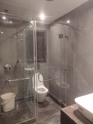 Gym in 3 BHK Builder Floor at Greater Kailash Part 3 – for Rent