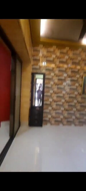 Furnished Amenities in 1.5 BHK Apartment at Sanaya Krish Royale, Parel – for Rent