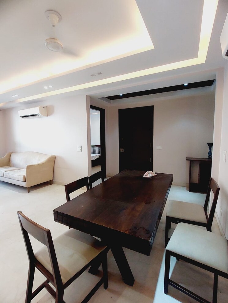 Room, veera-safdarjung-enclave 3 Bedroom 1500 Sq.Ft. Builder Floor In Safdarjung Enclave Delhi 9368644