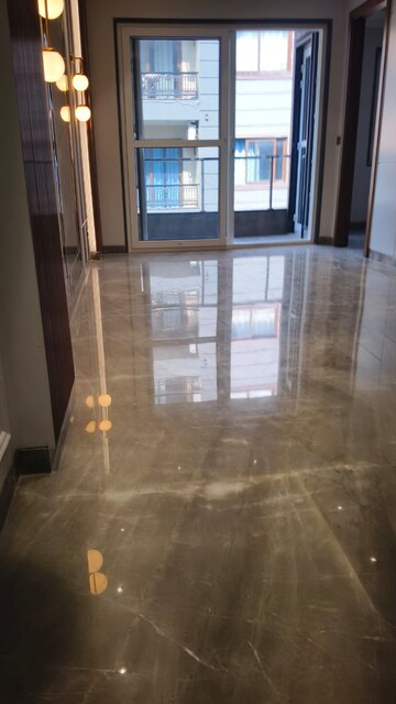 Room in 3 BHK Builder Floor at Chittaranjan Park – for Sale