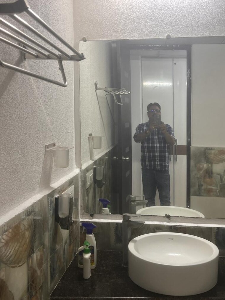 Bathroom, gaur-sportswood 3.5 Bedroom 2280 Sq.Ft. Apartment In Sector 79 Noida 8637773