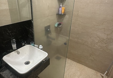 Bathroom in 4 BHK Apartment at Darsshan Ricco, Lower Parel – for Rent