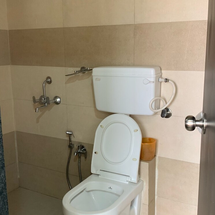 Bathroom, seawoods sector 42 2 Bedroom 1000 Sq.Ft. Apartment In Seawoods Sector 42 Navi Mumbai 9368671
