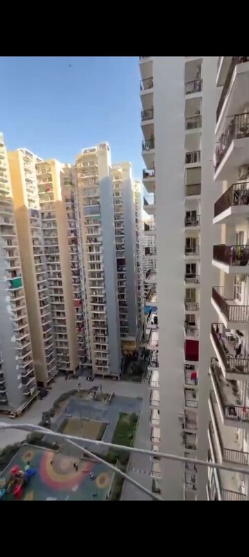 2 BHK Apartment For Sale in Panchsheel Greens, Sector 16 Greater Noida