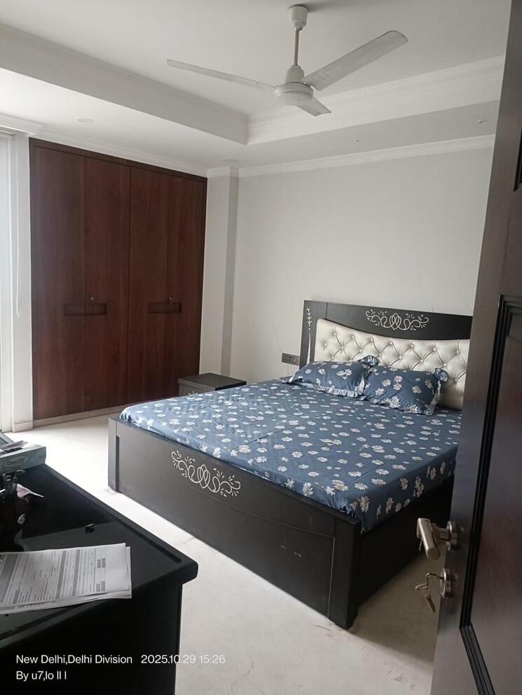 Bedroom, panchsheel enclave 3 Bedroom 265 Sq.Yd. Builder Floor In Panchsheel Enclave Delhi 9368700