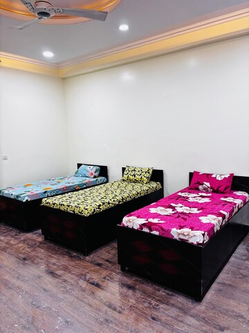 Bedroom in 1.5 BHK Villa at Sector 56 – for Rent
