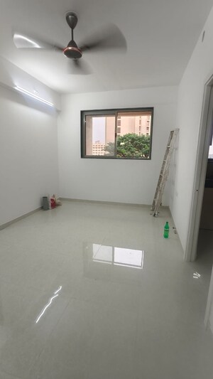1 BHK Apartment For Rent in Hiranandani Estate Villa Carino, Thane West